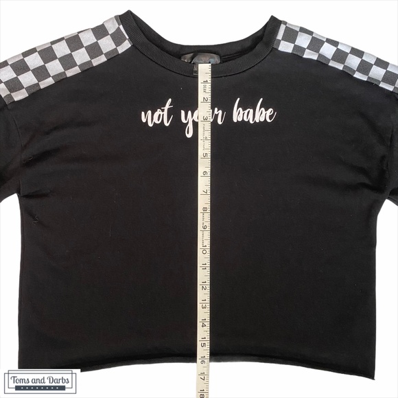 Not Your Babe Long Sleeve Checkered Crop Top - Picture 8 of 9